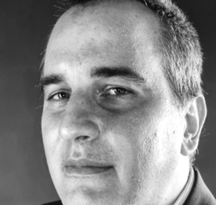 ANTONIO SODRÉ – Tatá [conto]