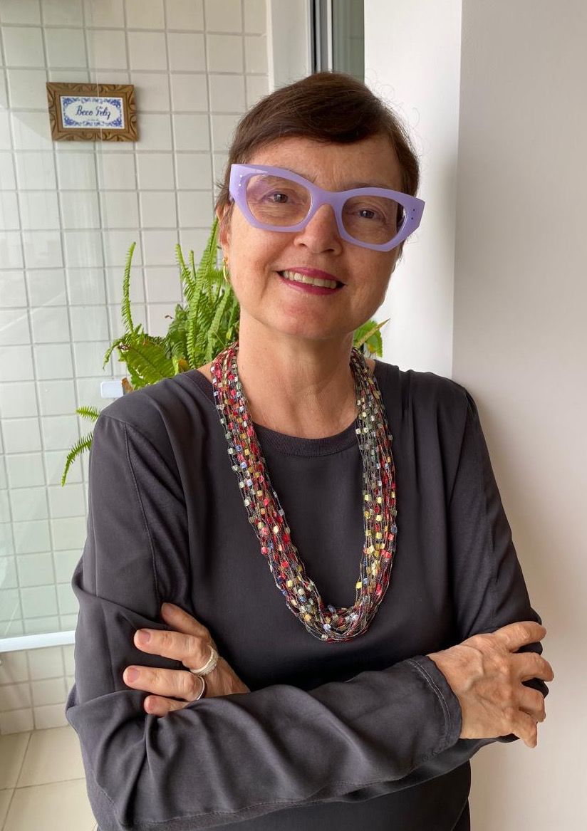 ANA MÁRCIA DIÓGENES – 5 poemas