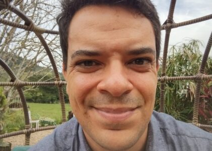 DAN FAGUNDES – 5 poemas