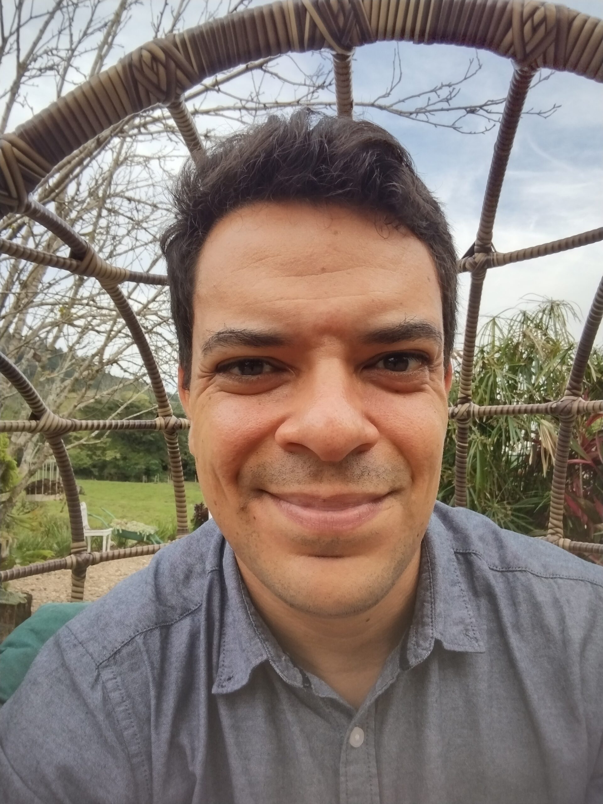 DAN FAGUNDES – 5 poemas