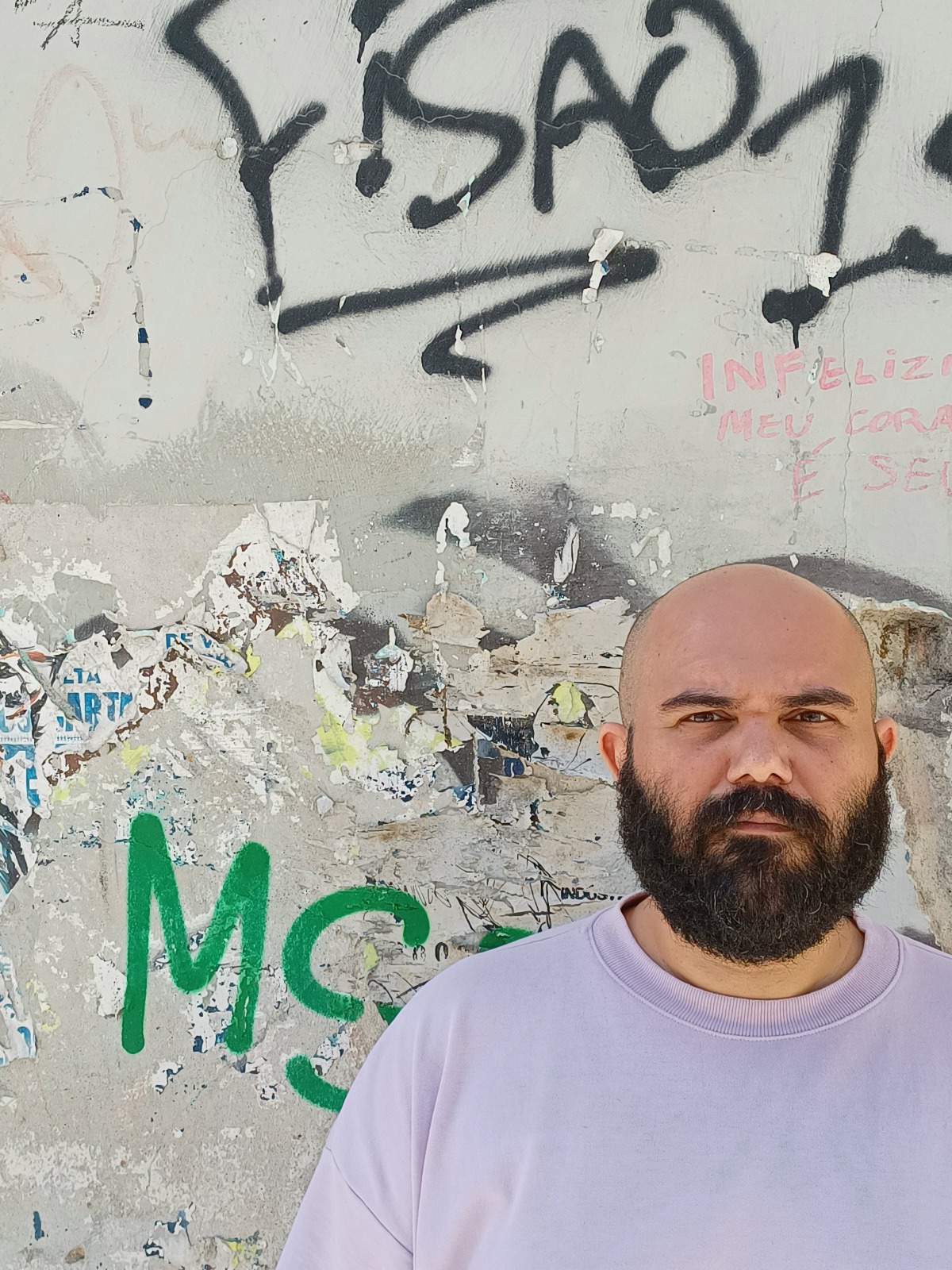 Nascer como bicha da baixada, morrer como Bjork: a forte narrativa poética de Leo Nunes