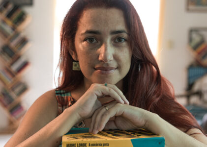 YARA FERS – Destinas [trechos]