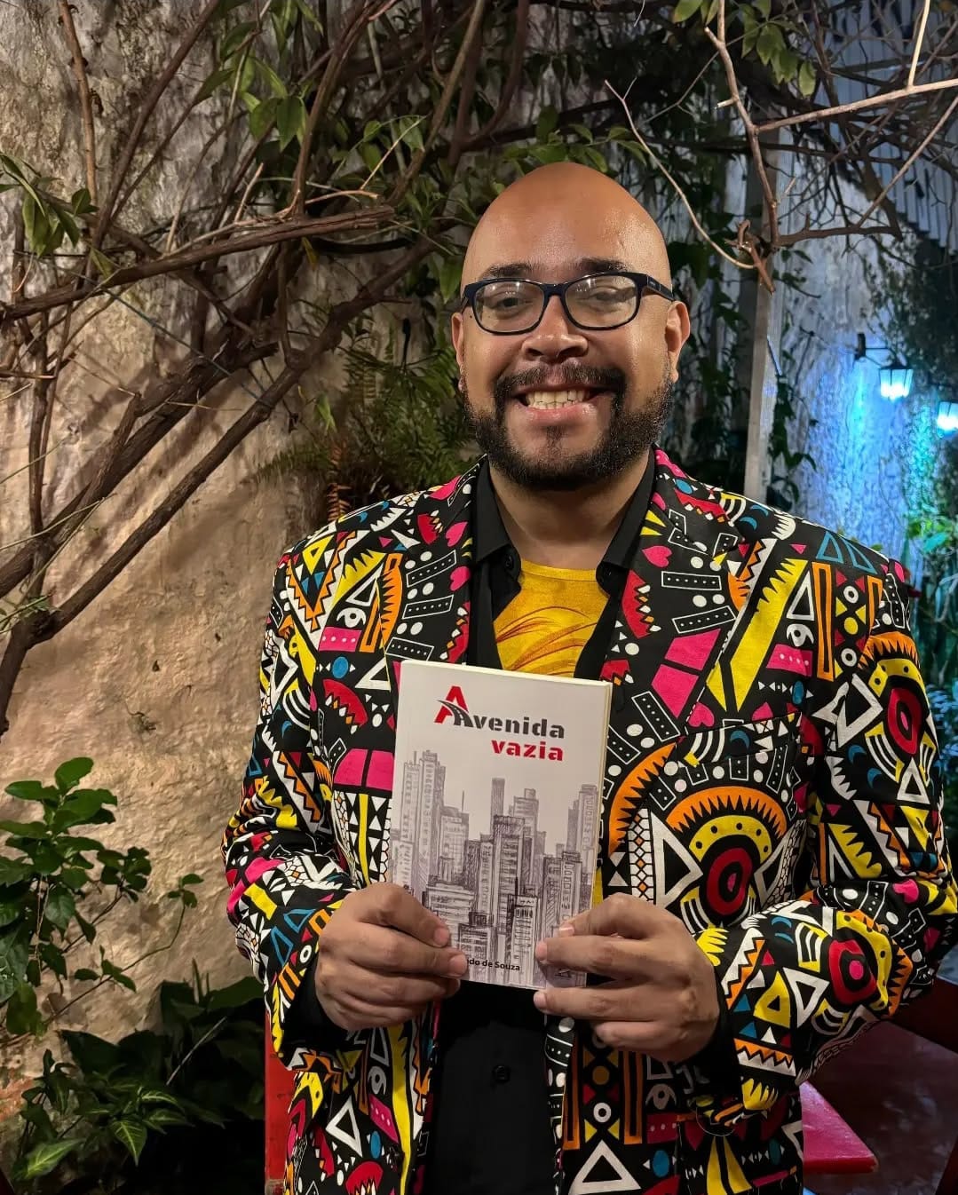 Cruzando a “Avenida vazia” com Leandro Aparecido de Souza