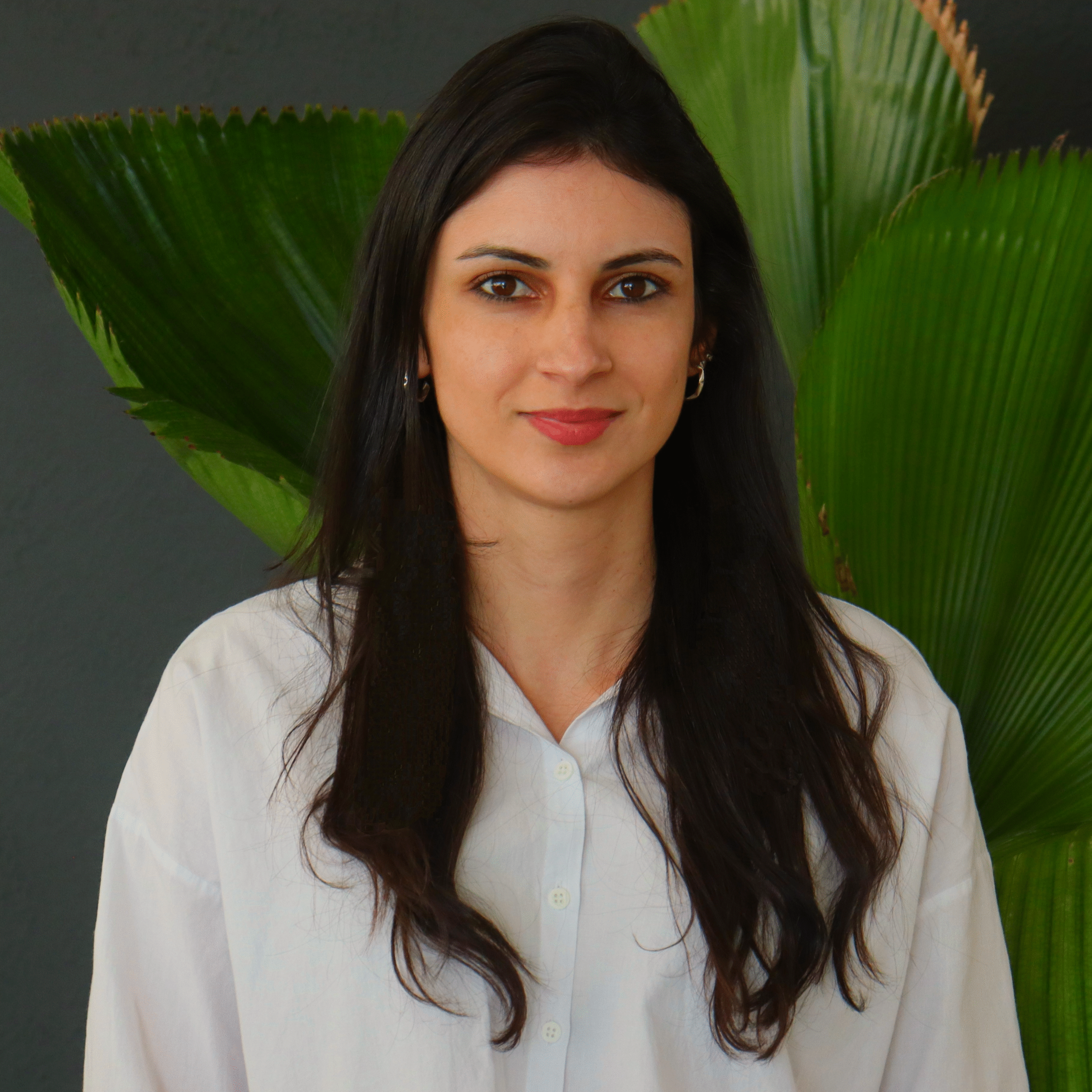 ANDRESSA LEONARDO – 4 poemas