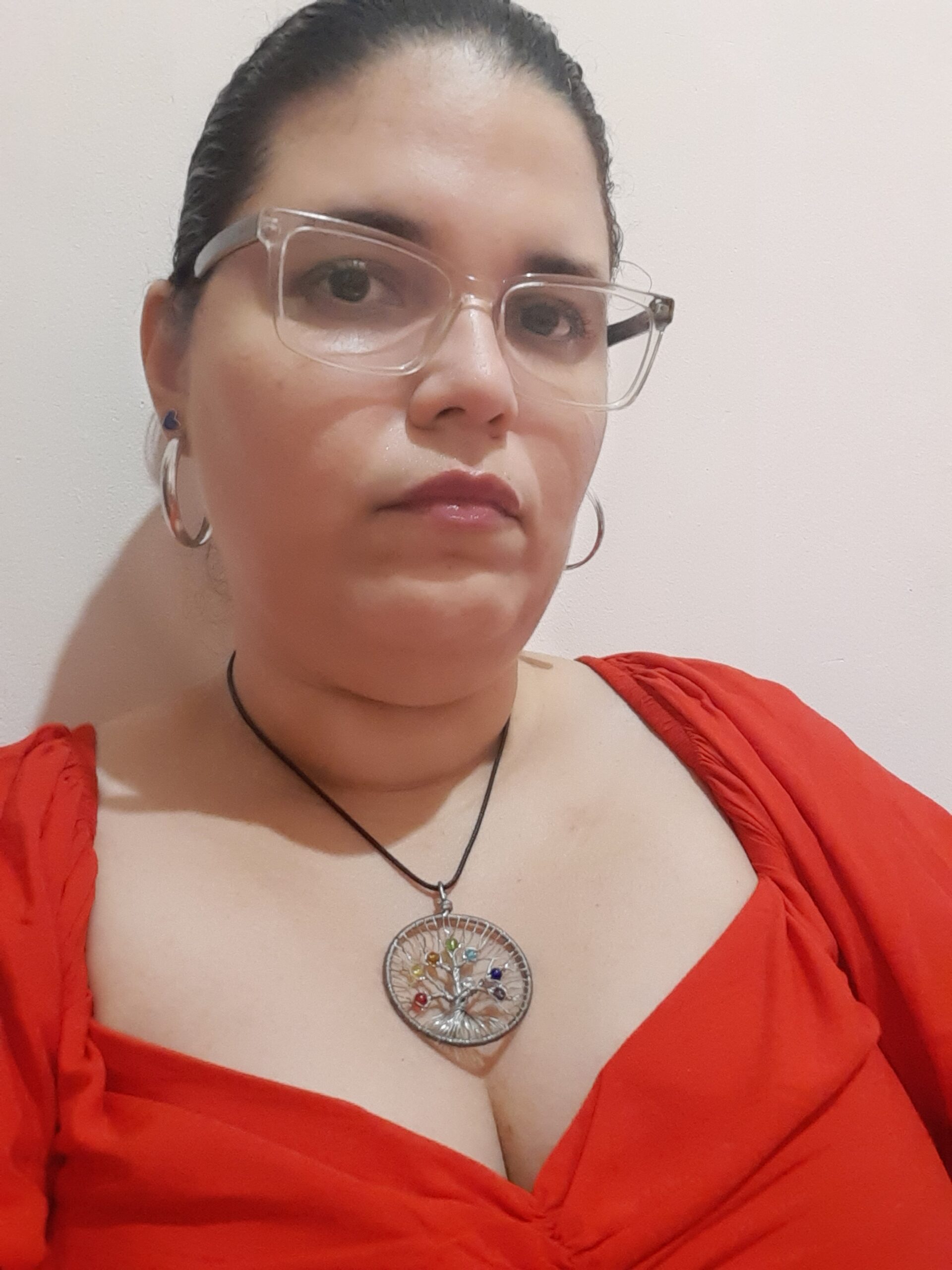 MARIANA BELIZE – 7 poemas