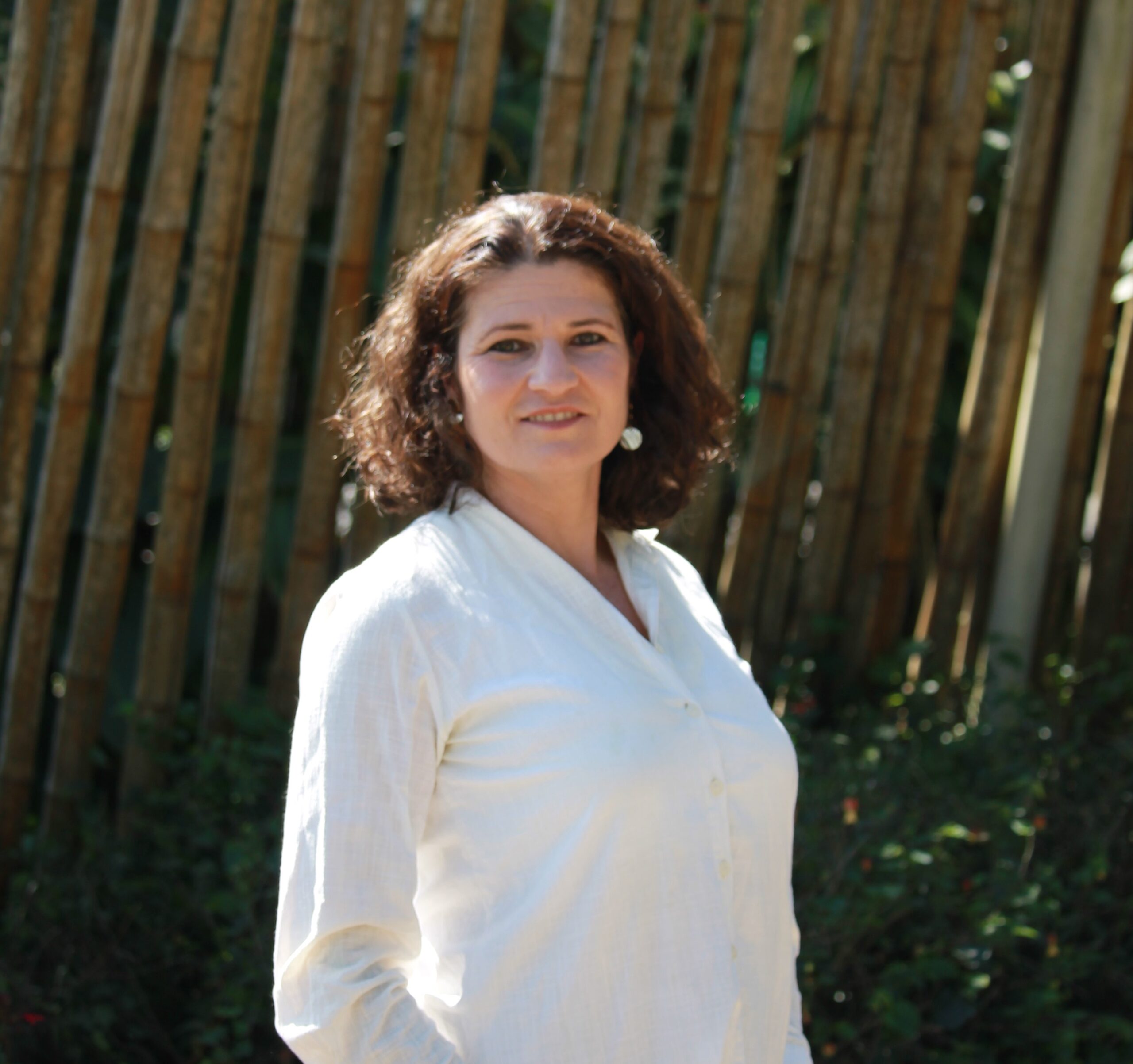 JOEMA CARVALHO – Corpo de samambaia [conto]