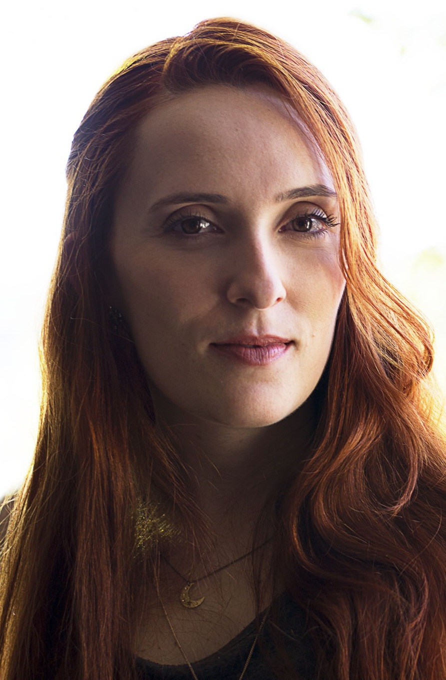 MARIANA REDD – 3 poemas