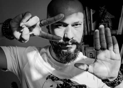 NAVALHAR É PRECISO – CARVALRÔSS [entrevista]