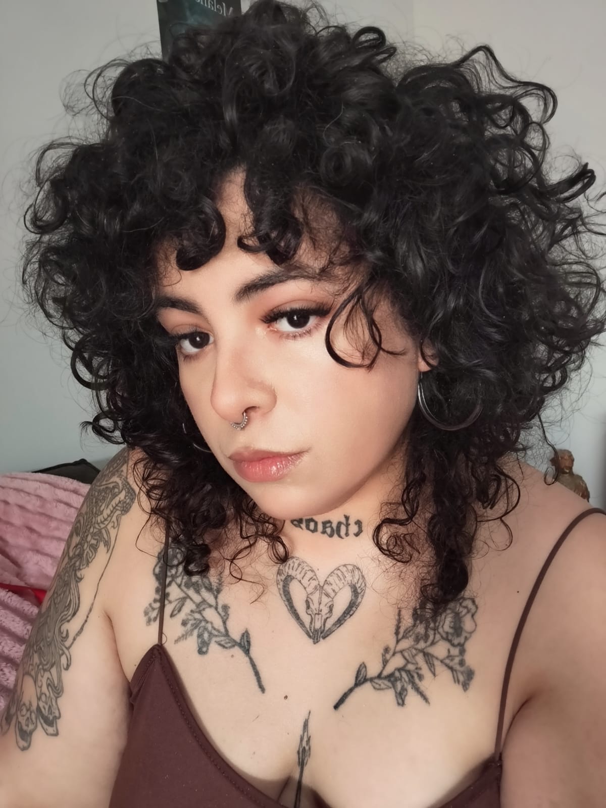 NATHÁLIA GOUVEIA – Magnólia em gomos [resenha]