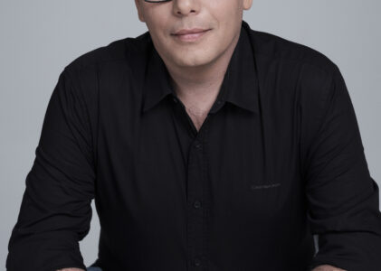 ALEXANDRE FLEURY – Fico no que fica [conto]