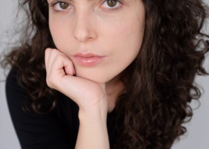 BRUNA PINHATI – Ateliê [conto]