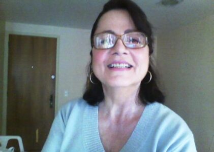 VERA IONE MOLINA – Camaleoa [crônica]