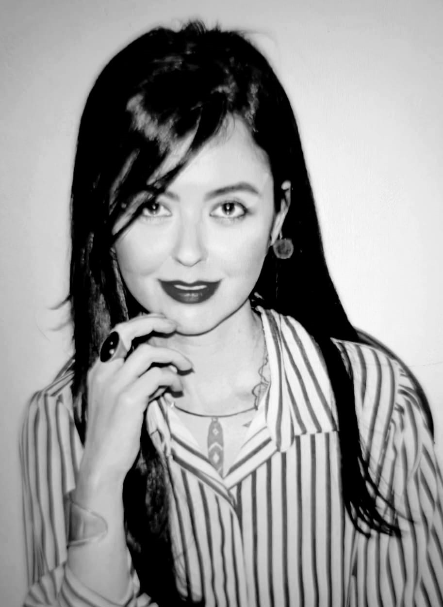 AMANDA CORVELL – 3 poemas